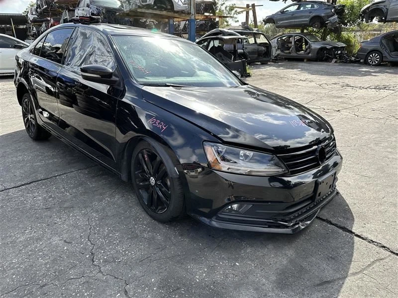 Bote de carbón de vapor de combustible 2015 16 17 18 Volkswagen Jetta 1,8 L Foto 2 de 4