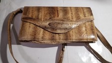 VINTAGE SNAKESKIN/REPTILE HANDBAG OR SHOULDER BAG BEIGE