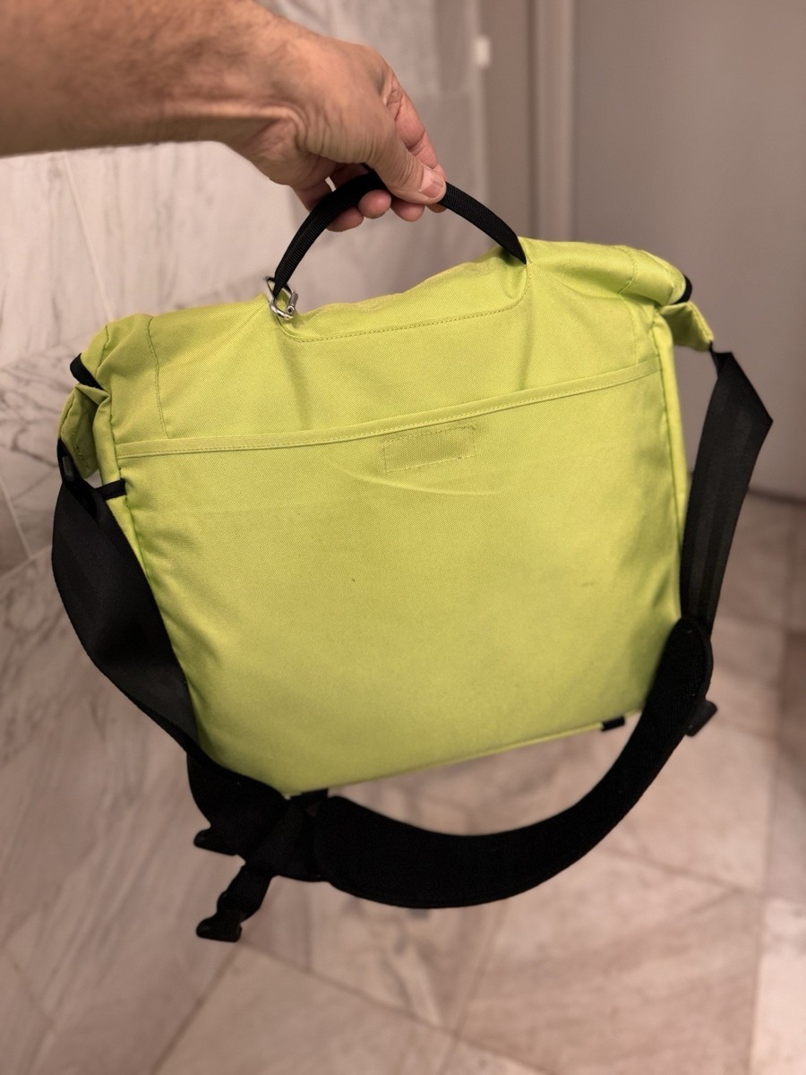 Patagonia 20 L Messenger Bag Half Mass with Commuter w/ Padded