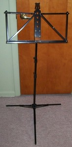 Strukture Music Stand w/ Storage Bag