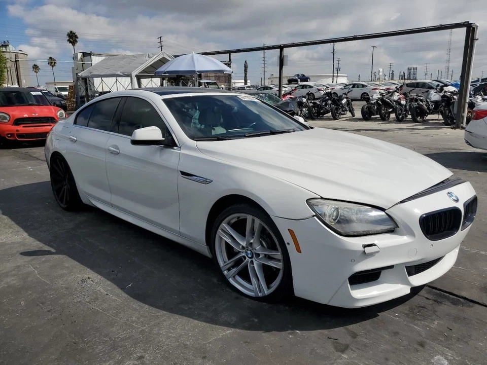 FRONT CENTER CONSOLE TAN CENTER CONSOLE LID ONLY 2013-2019 BMW 640I Foto 4 de 4