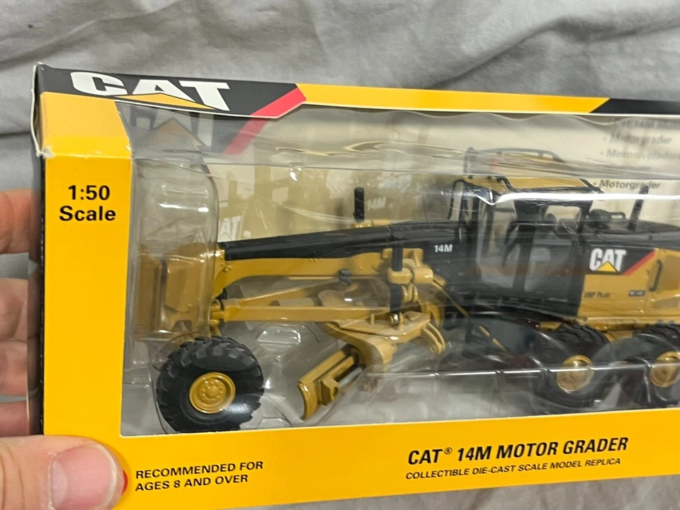CATERPILLAR CAT 14M Motor GRADER NORSCOT 1:50 Maintainer NIB - Image 4 of 4