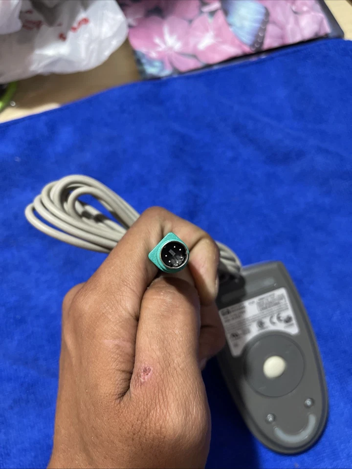 Vtg EUC HP 2-Button Wired PC Mouse 6-Pin mini-DIN PS/2 Connector M-S34 5182-8864 - Image 3 of 3