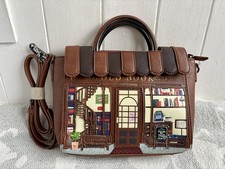 Borsa a mano Vendula London fuori produzione marrone libreria vanity tracolla tracolla lunga 