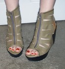 SEXY sz 8 FarylRobin Leather Wood Platform shoes from Anthropologie Zip front — photo 3
