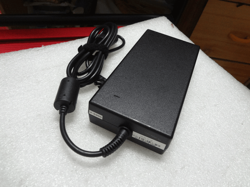 Adaptador Chicony Original 200W para Gigabyte A11-200P1A, ADP-200FB D 5.5*2.5mm - Imagen 4 de 6