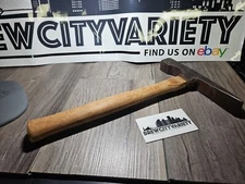 Stanley 431A 18 oz Masonry Stone Brick Mason Hammer / Chipper  Hickory Handle