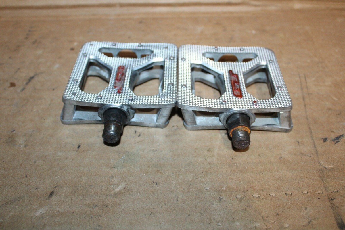 GT BMX MTBペダル Gt Bmx Pedals New | eBay