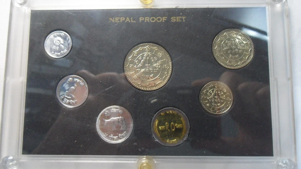 Mixed Mint, Proof Set(Austria 1990 Proof, Nepal 1974 Proof, Australia 1979 Mint) - Image 2 of 4