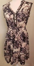 SIMPLY VERA Vera Wang Petite Medium women's dress Purple Floral 