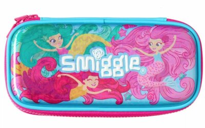 smiggle pouch