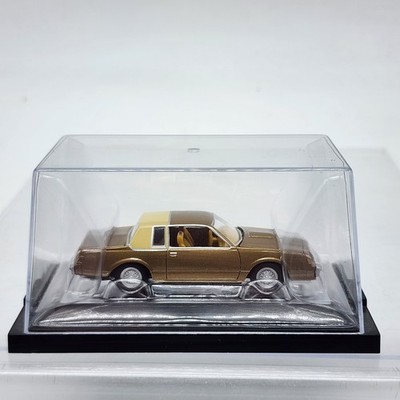UH Johnny Lightning Gold Series Muscle Cars 1987 Buick Regal T-Type Acrylic Case
