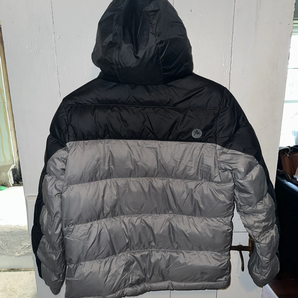 Marmot Youth Large 700 Fill Down Jacket Black and Gray - Image 4 of 4