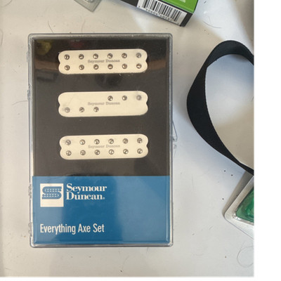 Seymour Duncan Everything Axe Set Humbucker Pickups White Electric Guitar