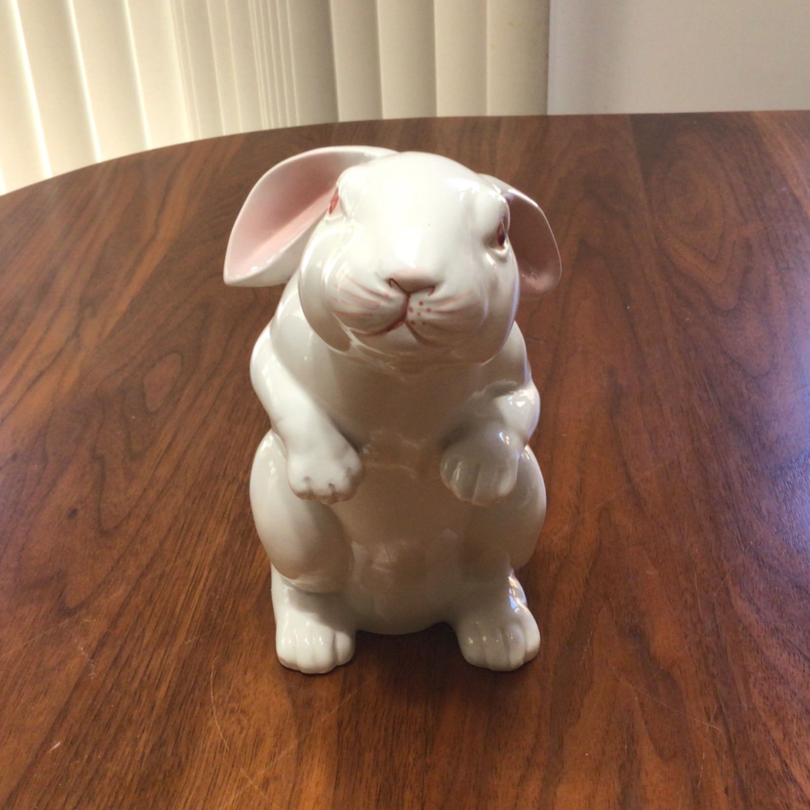 Picture 4 of 5