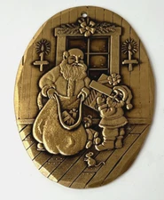 Wendell August Bronze Ornament Christmas 2002 Stuffed With Goodies