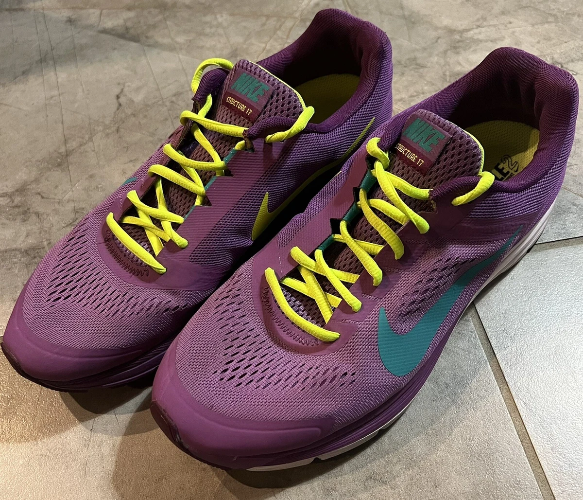 Nike structure shop 17 women's