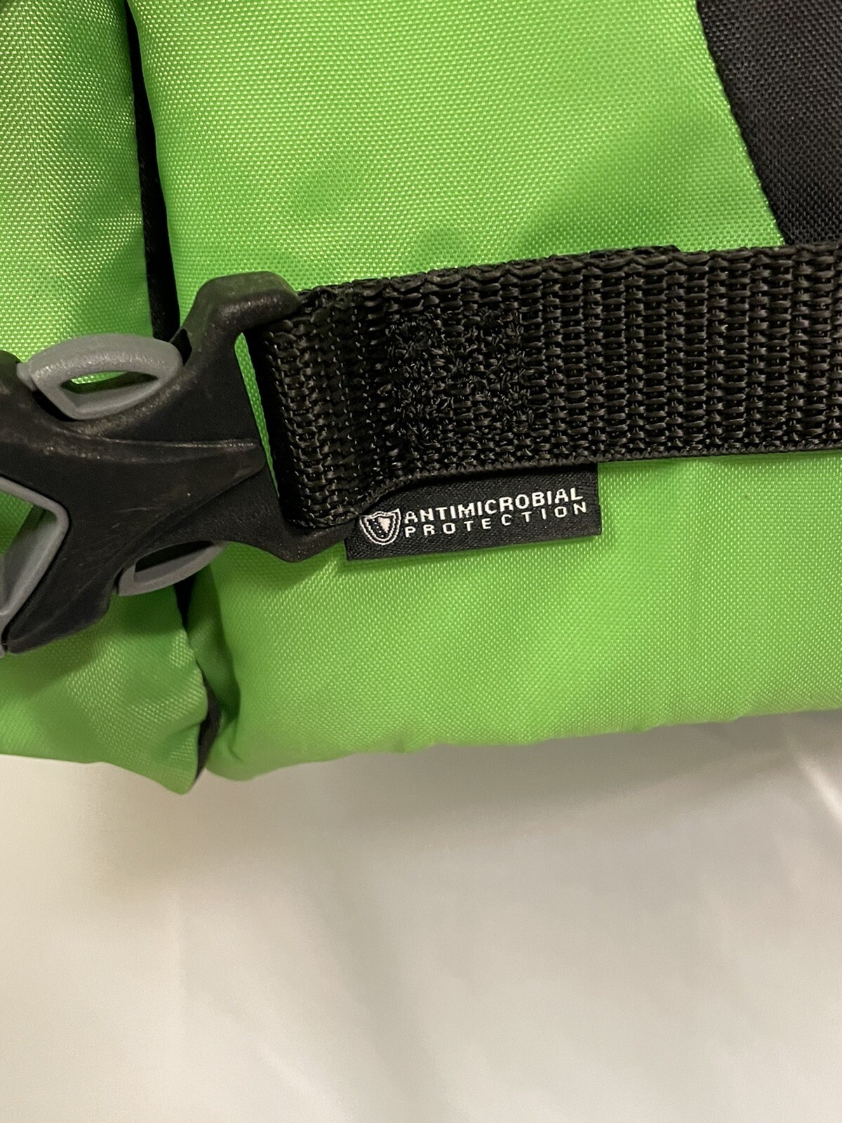 Stearns Youth Life Vest. 5090 lbs. Green Black Gray Model 2988 Child