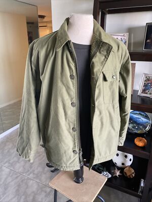 VINTAGE Vietnam Era Authentic 1971 US NAVY A-2 DECK JACKET 42-44