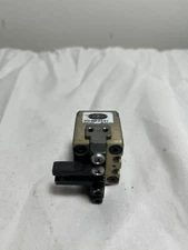 DESTACO GRIPPER DPDS-056M-019-B-V / DPDS056M019BV