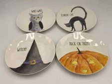 Rae Dunn HALLOWEEN Dessert/ Snack Plates Witchy Who Trick Scaredy Cat LOT OF 4.