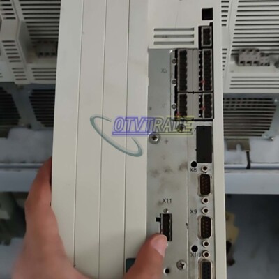 1PCS Lenze Inverter EVF9326-EVV004 USED