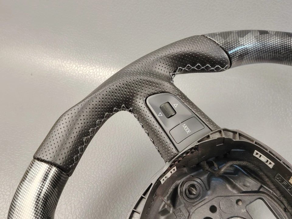 AUDI A4 QUATTRO S4 S LINE 2009 2012 TRIPTRONIC VOLANTE NEGRO HIDRODIPADO Foto 4 de 4