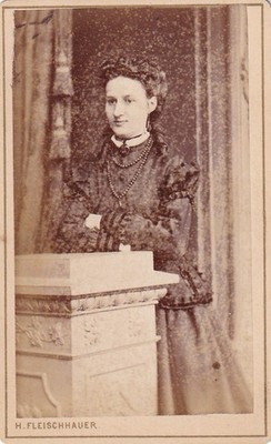 Fleischhauer CDV - Damenportrait - Essen 1871
