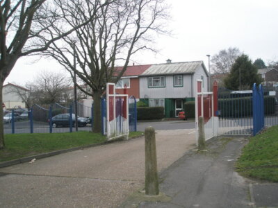 Photo 6x4 Gates from Rydal Close onto Nailsworth Road Paulsgrove  c2009