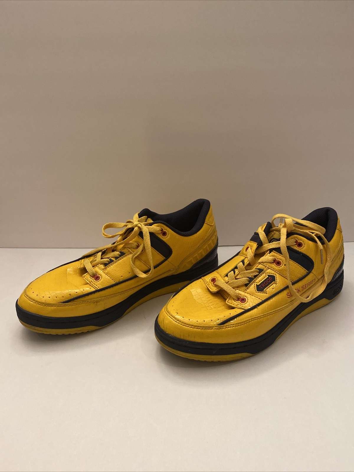 Men's Troop Slick Series Bright Yellow CASUAL Sne… - image 4