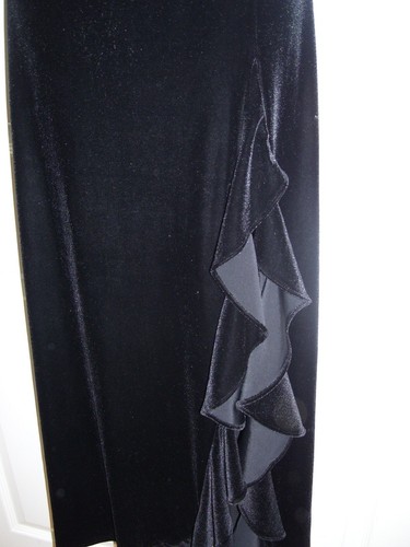 Patra Women's Long Black Velvet Straight Skirt Ruffles on Side Large Size 12 New - Picture 8 of 10