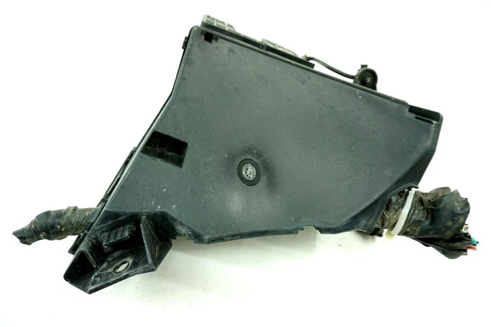 2010 SUBARU OUTBACK 3.6L H6 GAS FRONT ENGINE FUSE RELAY BOX BLOCK W/ COVER OEM Foto 2 de 4