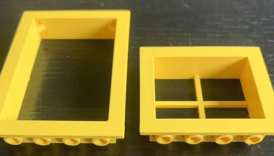 Lego Window and Frame. Yellow. Vintage - Image 2 of 3