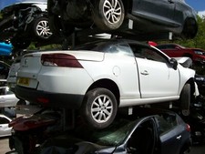  Renault megane cc 2015 reg breaking spare fuel flap parts