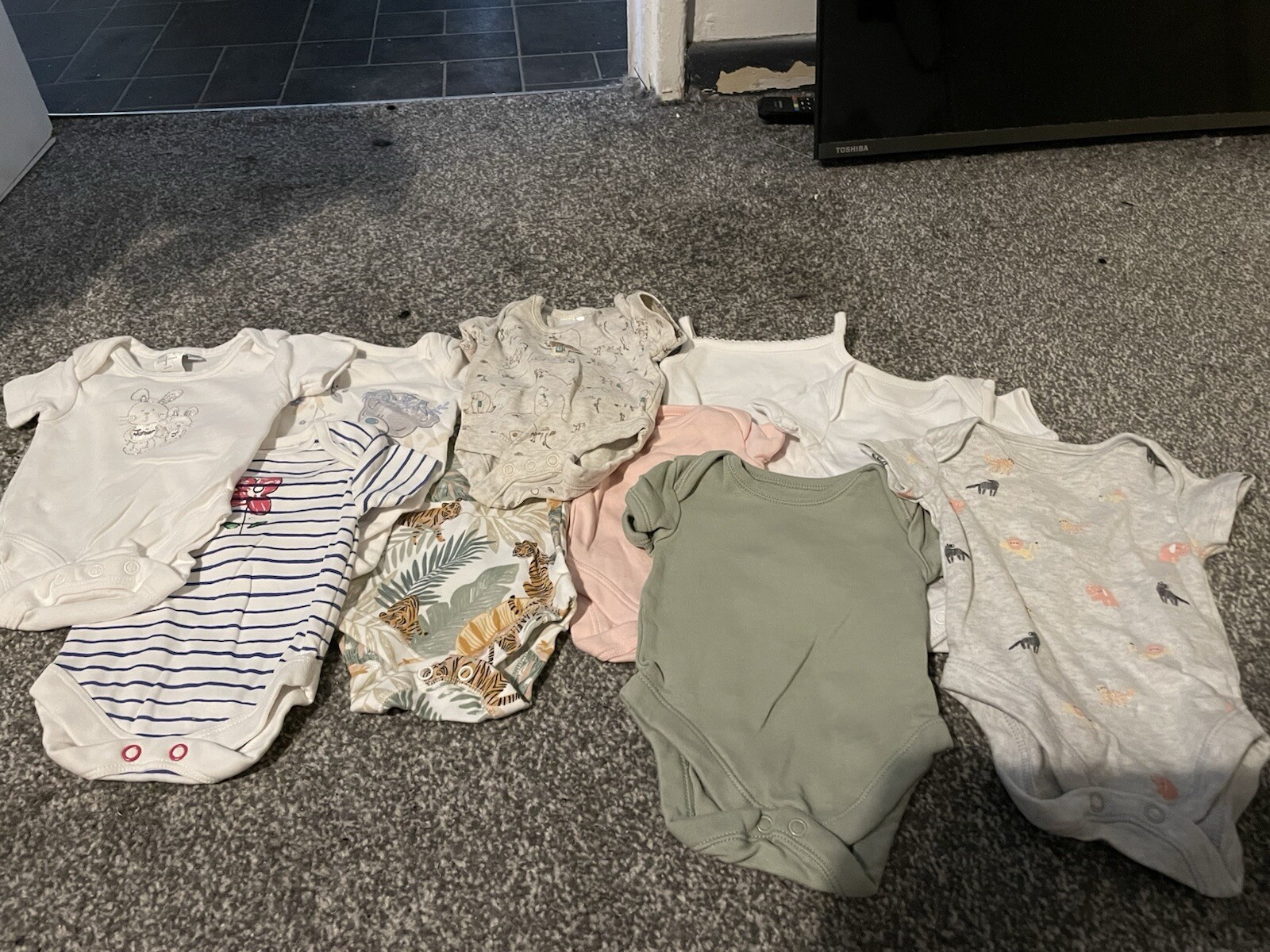 baby girls clothes 0-3 months bundle image 6