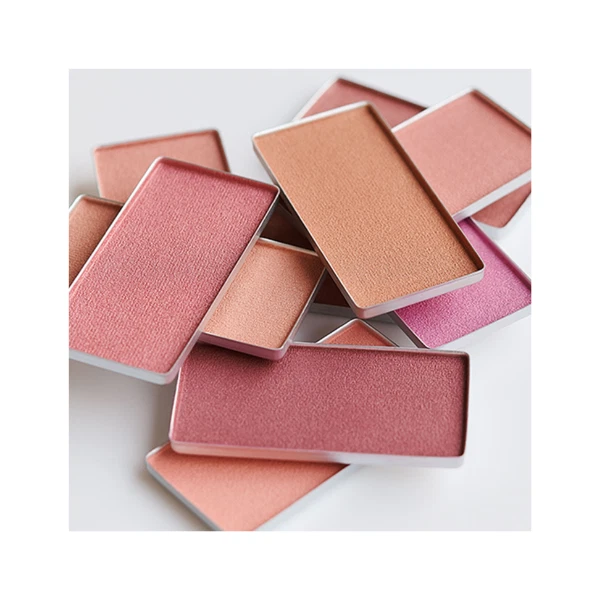 Rubor de tez pura RMK 2,3 g | Polvo natural de color de mejillas | Hecho en Japón Foto 3 de 4