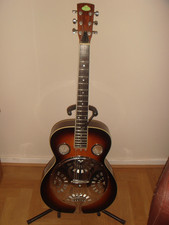 Regal Resonator Round Neck RD 40 Acoustic Guitar & Gig Bag