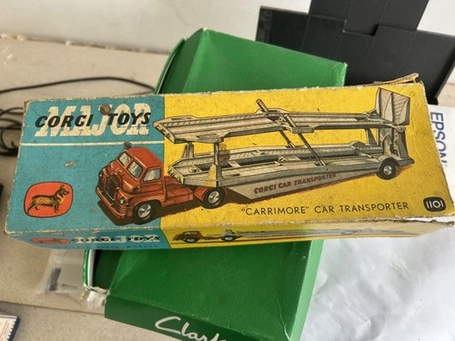 Original Vintage Corgi 1101 Bedford Carrimore Car Transporter In Original Box