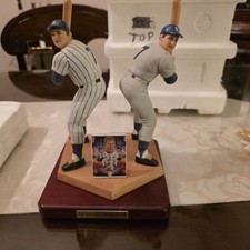 Mickey Mantle Rookie Cards and Memorabilia Buying Guide 69
