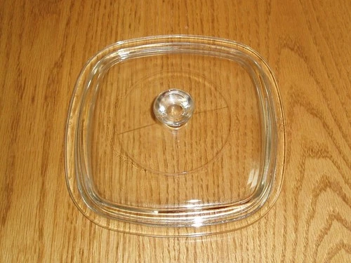 Pyrex Vintage Replacement Lid for the 1 and 1.5 qt Corning casserole dish