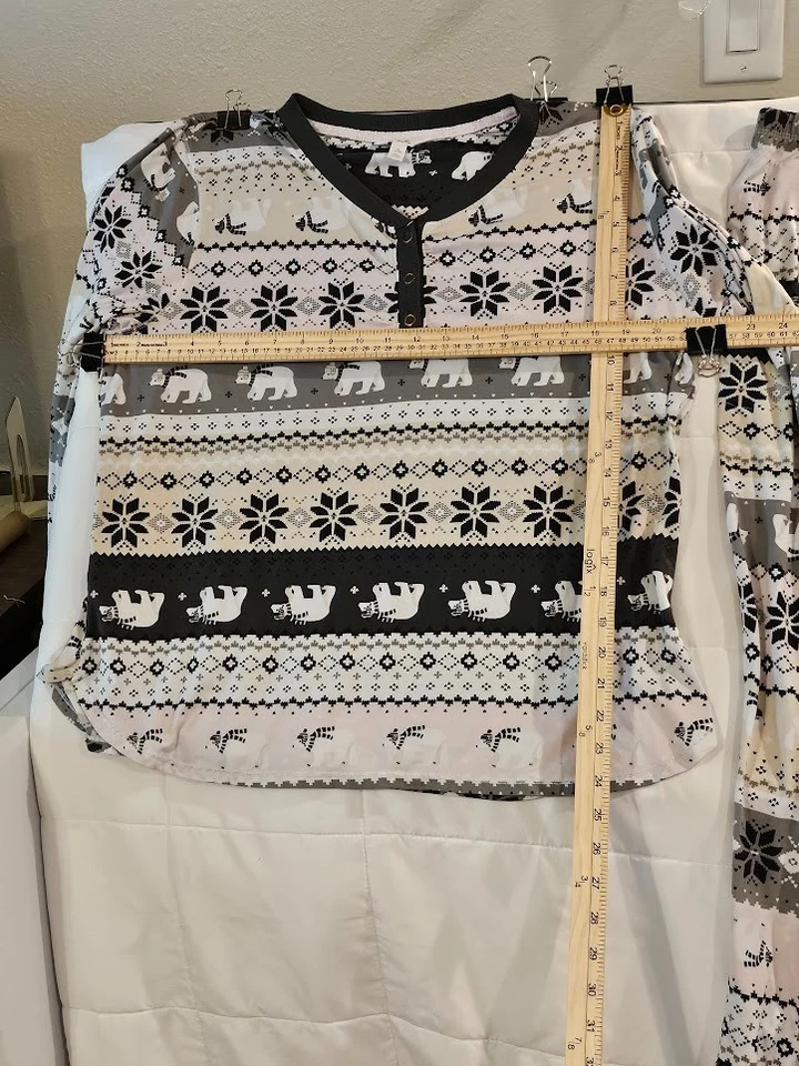 Par de pijamas Secret Treasures para mujer talla XL Foto 3 de 4