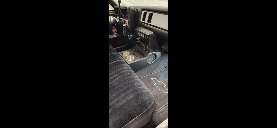 Центральная консоль G-Body на заказ Cutlass Regal Monte Carlo Grand Prix El Camino - Изображение 3 из 4