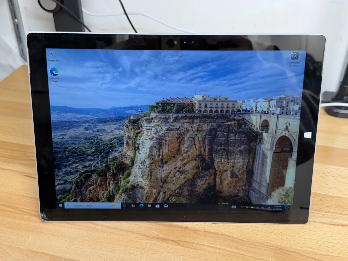 Microsoft Surface Pro Intel Core i5 4th Gen. PC Laptops & Netbooks