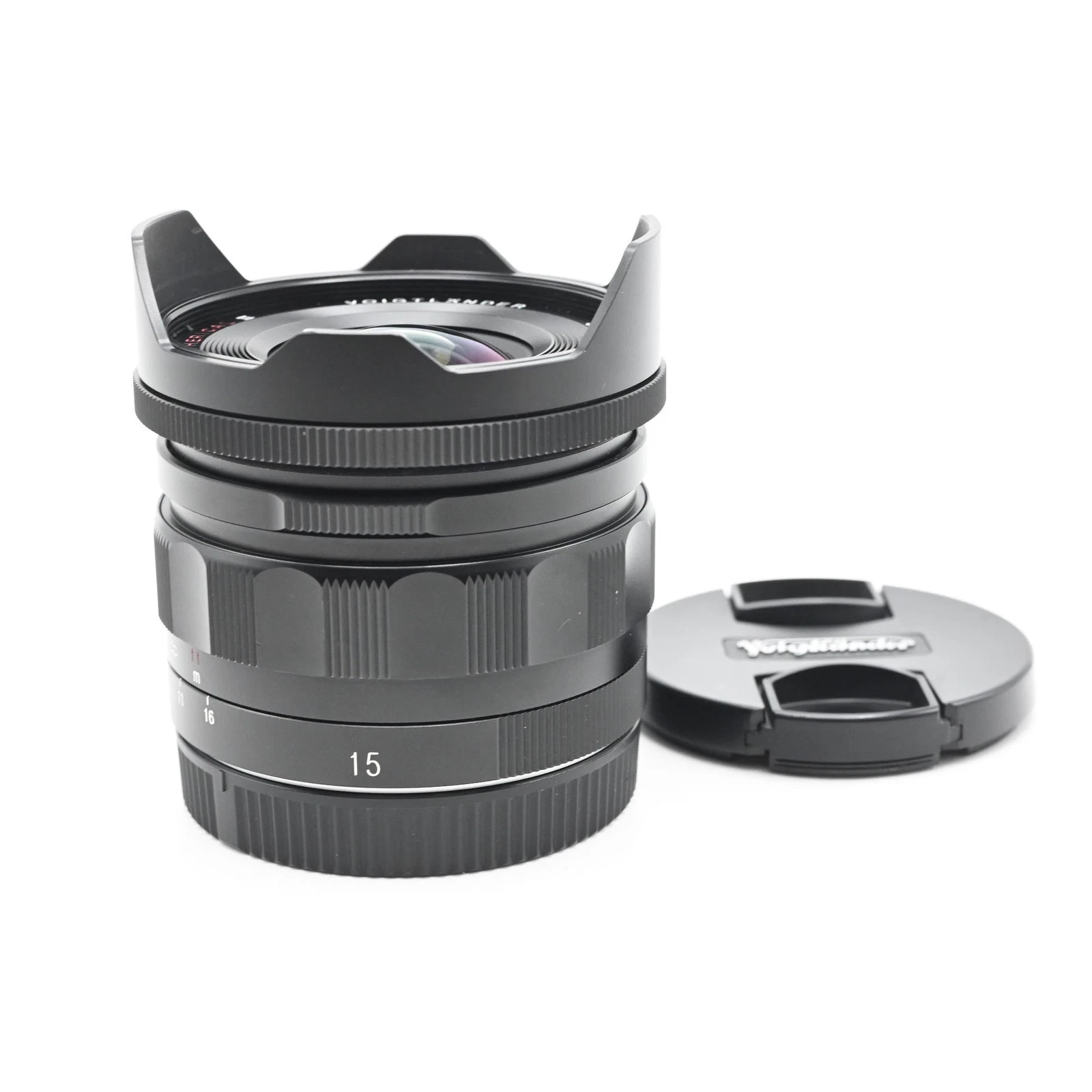 Voigtlander Super Wide-Heliar Aspherical III Lens