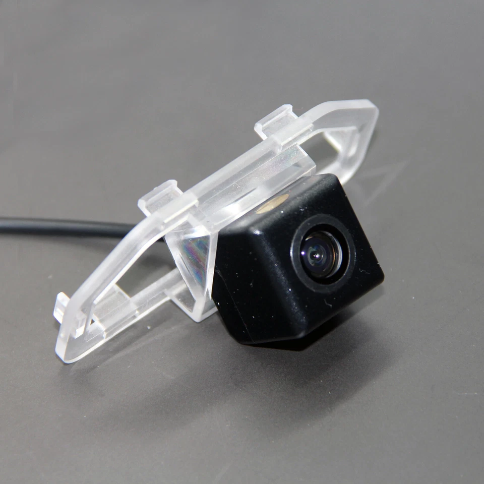 NTSC CMOS Car Reverse Rear-View Backup Camera For Toyota Camry 2012 2013 2014 - Image 2 of 4
