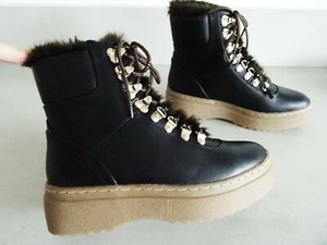 zara hiking boots