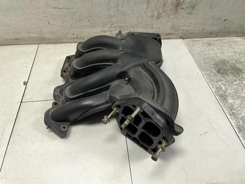 2003 LEXUS ES300 UPPER INTAKE MANIFOLD OEM+ - Image 3 of 4