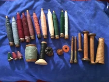 Vintage Yarn Spools, knitting and sewing tool,  RG Pratt tool. Lot of 25 items.