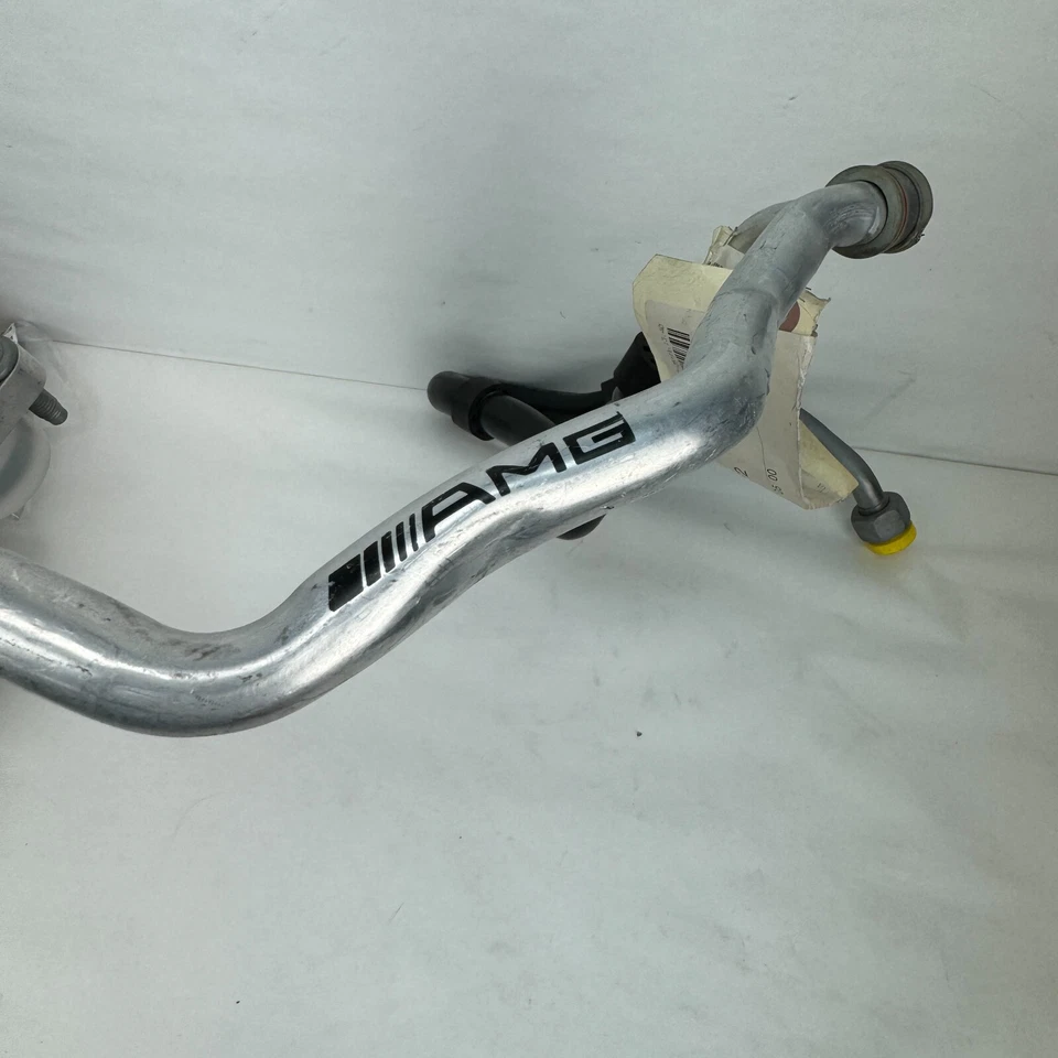 Manguera de alimentación de refrigeración OEM MERCEDES-BENZ W463 2013-2018 G63 AMG 463-271-05-00 Foto 3 de 4