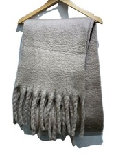 GALLARDAGALANTE Beige Polyester Solid Stole Women  s Used